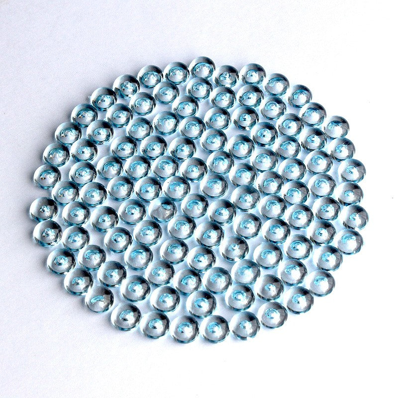 Farbintensive Acryltautropfen für Dekorationen