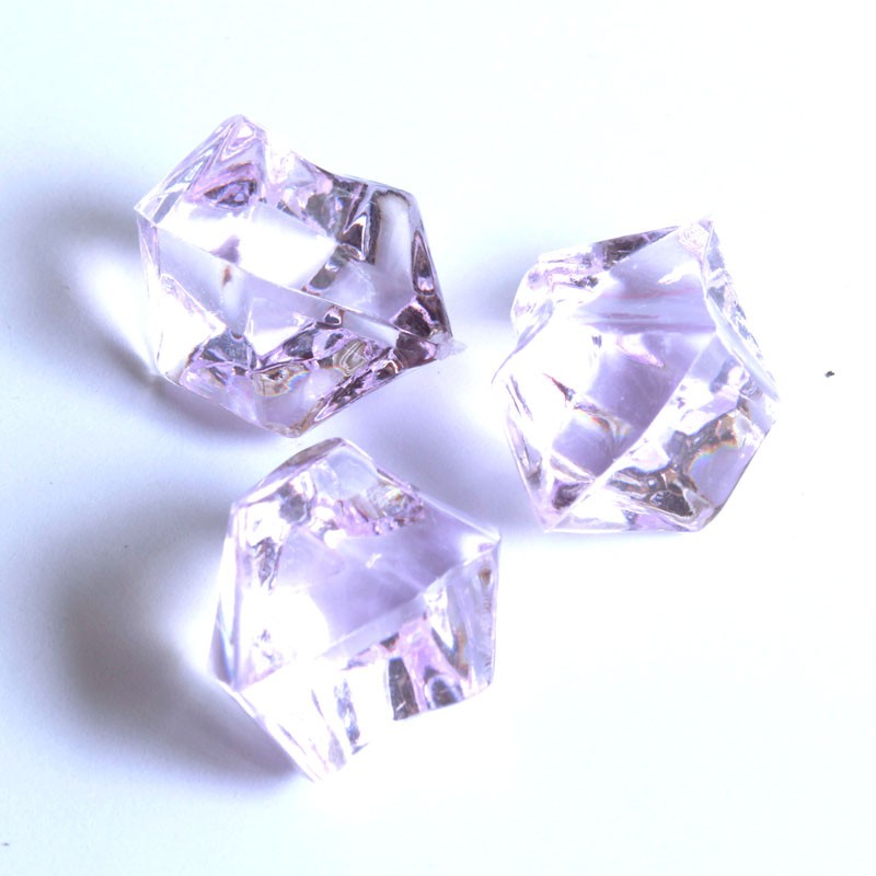 Farbintensive Acrylsteine für Dekorationen oder