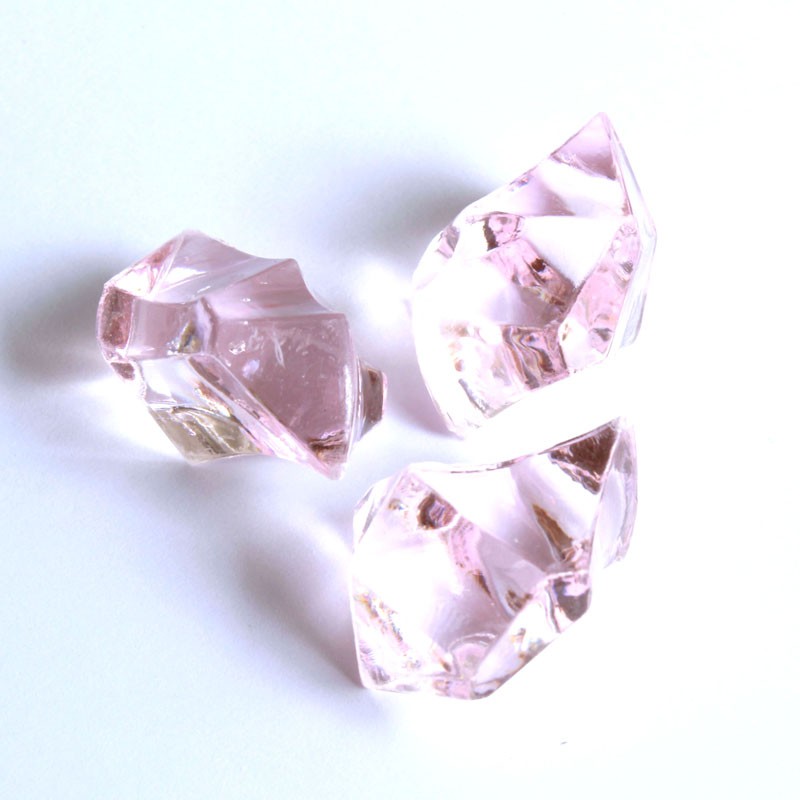 Farbintensive Acrylsteine für Dekorationen oder