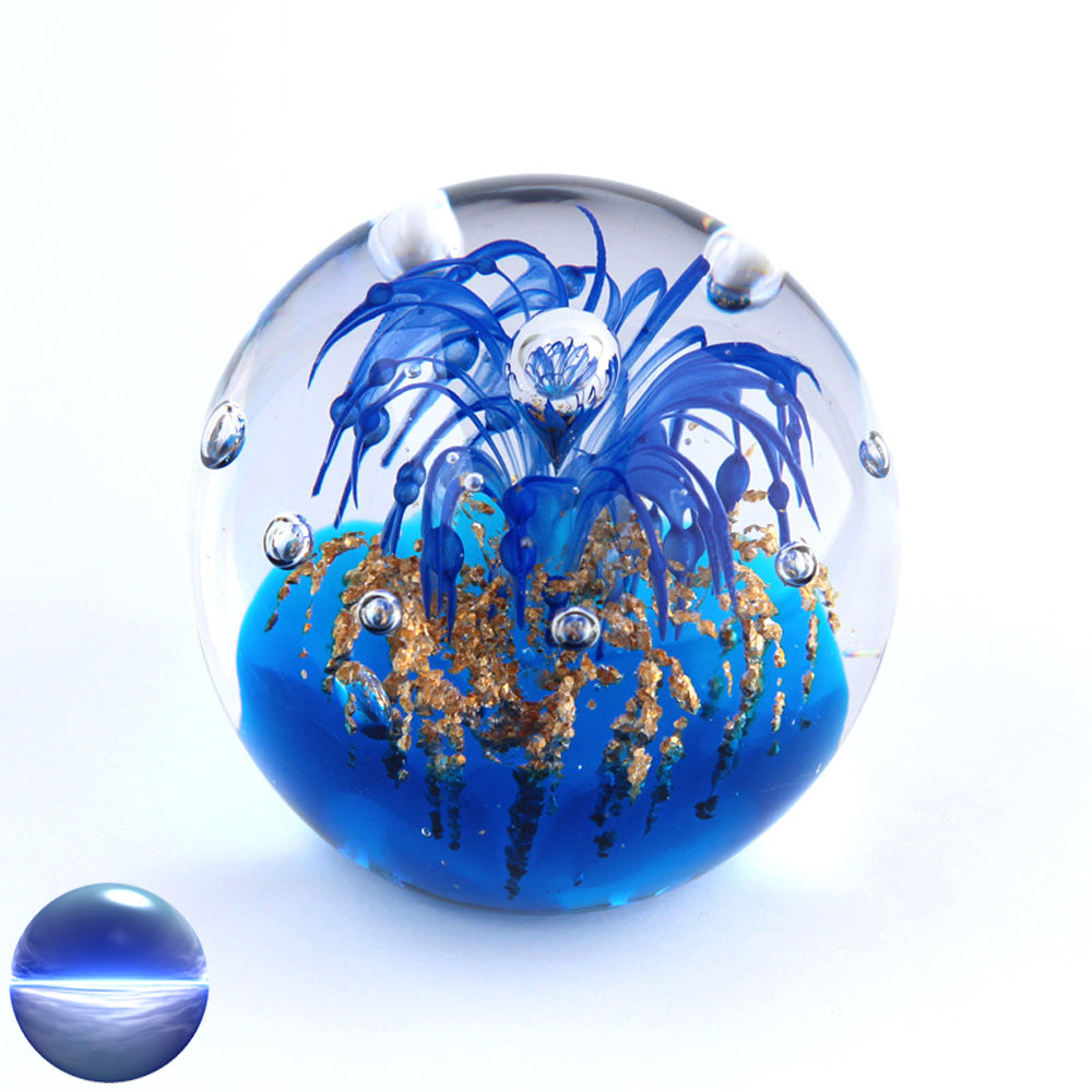 Briefbeschwerer Glas blau gold mittel