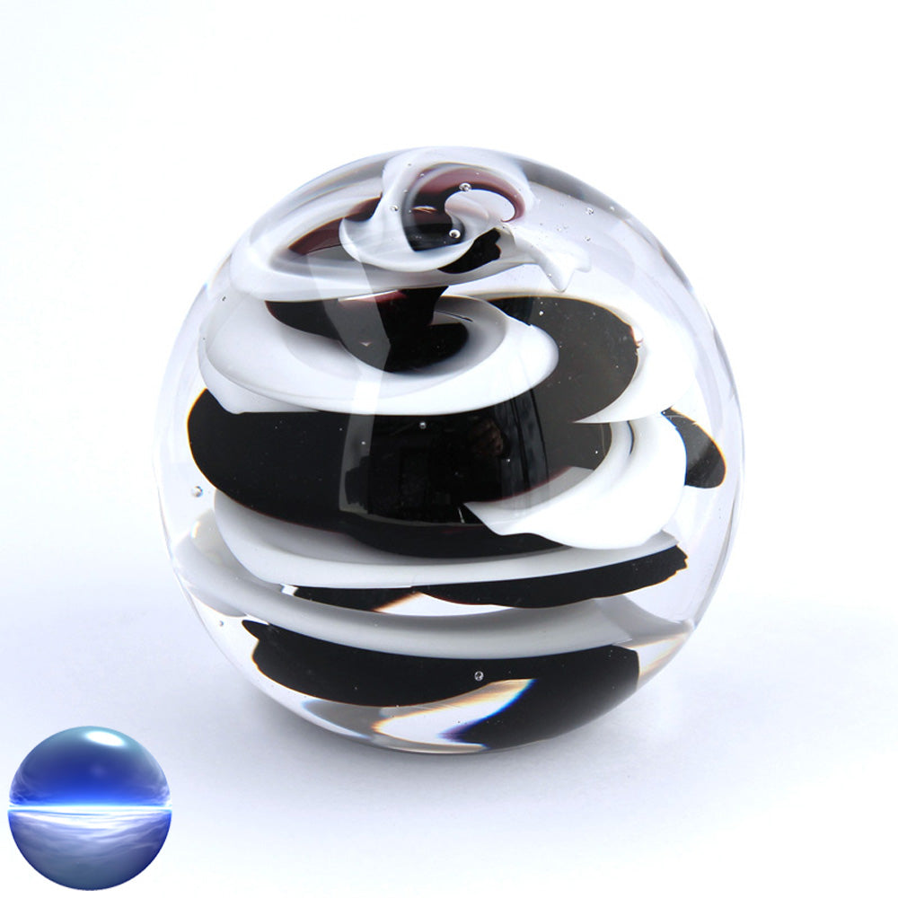 Briefbeschwerer Glas Spirale schwarz weiss mittel